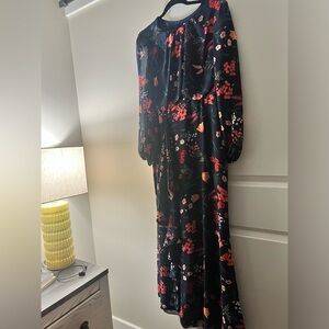 Eliza J. Elegant floral party dress size 12 petite (hemmed)